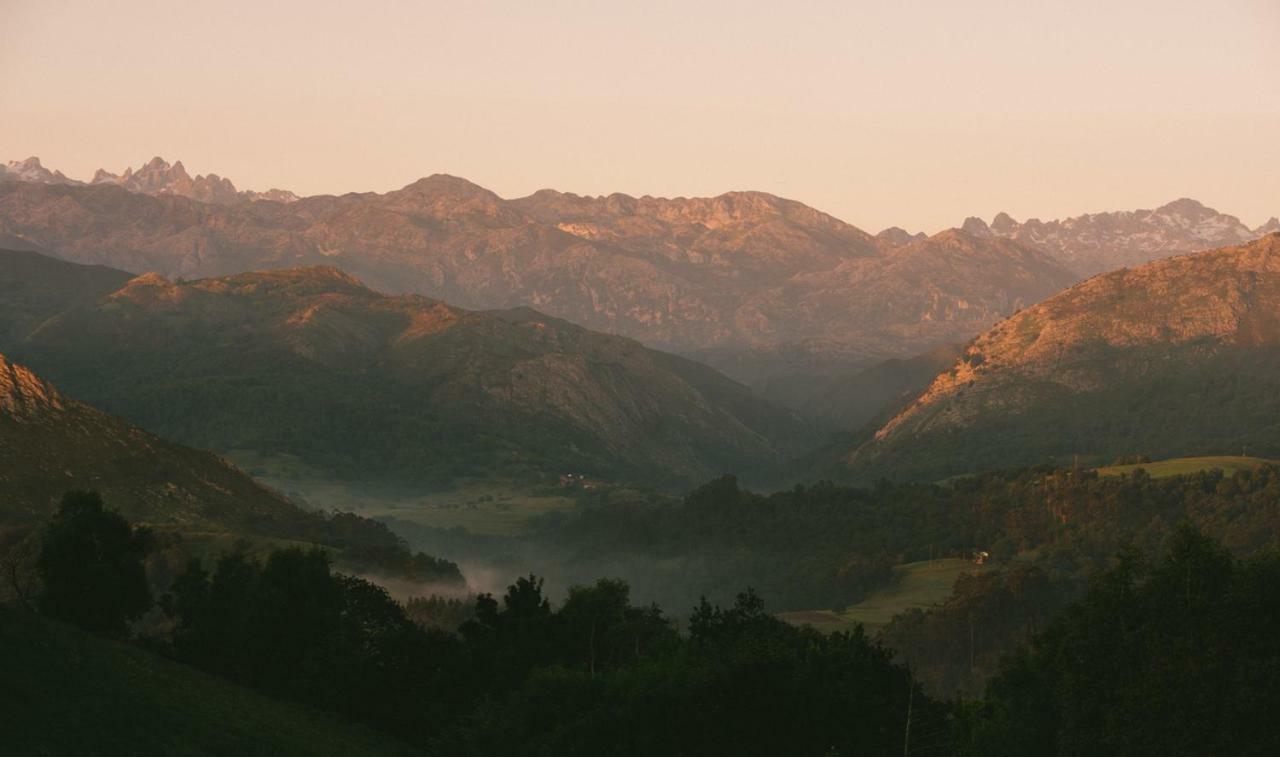 La Montana Magica Hotel Rural Vibano Экстерьер фото